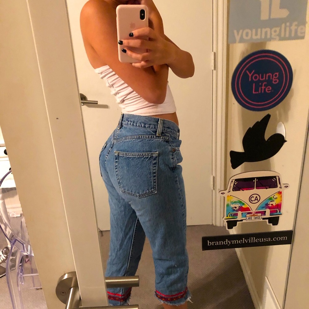 Jeans - Picture 1 of 3